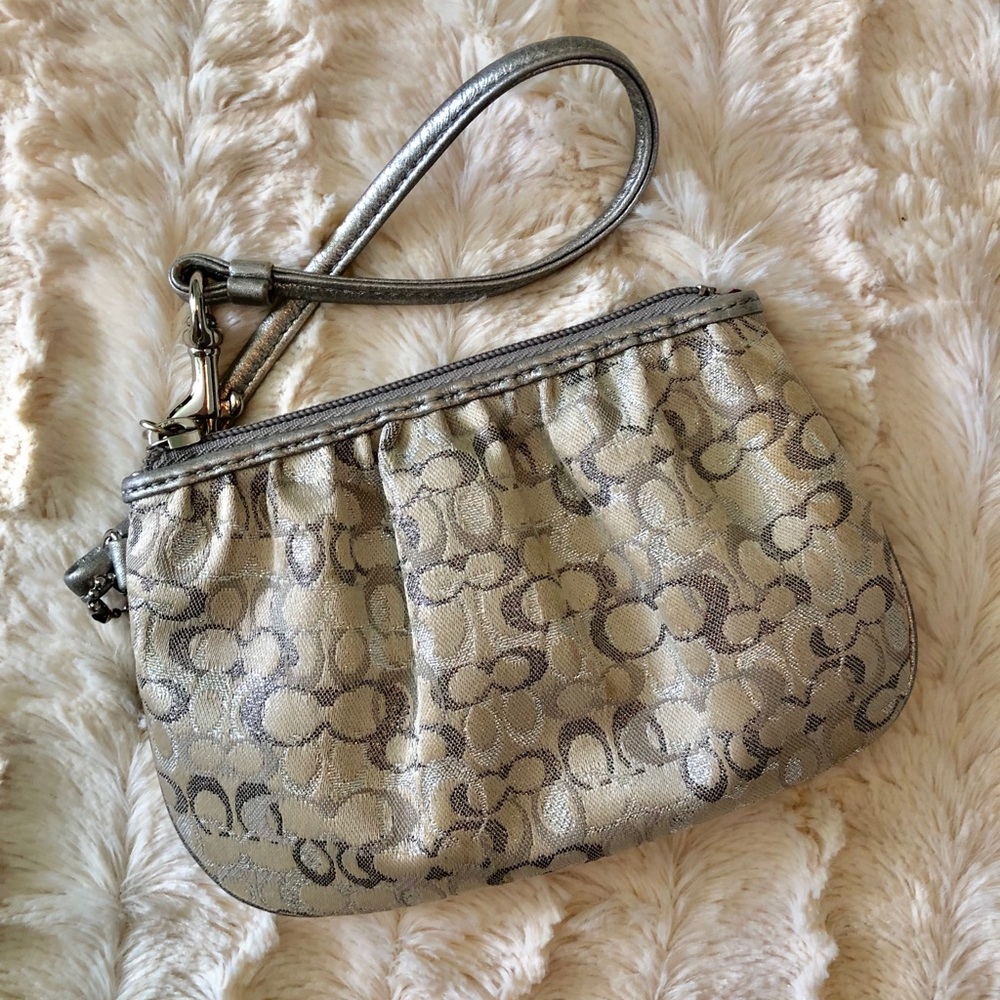 Coach Small Wristlet Signature Canvas